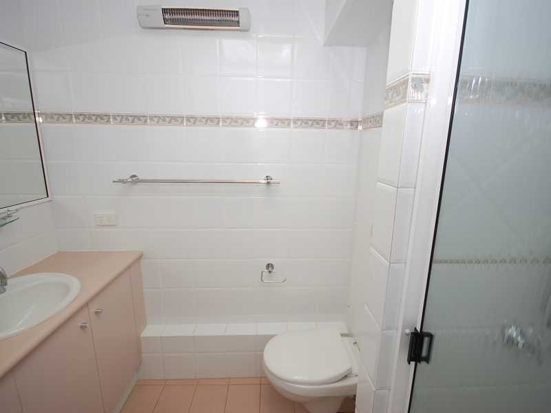 Unit 4/84 Parkyn Parade, Mooloolaba QLD 4557