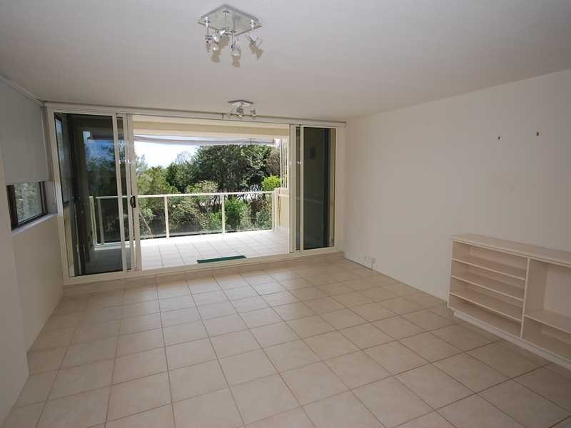 Unit 4/84 Parkyn Parade, Mooloolaba QLD 4557