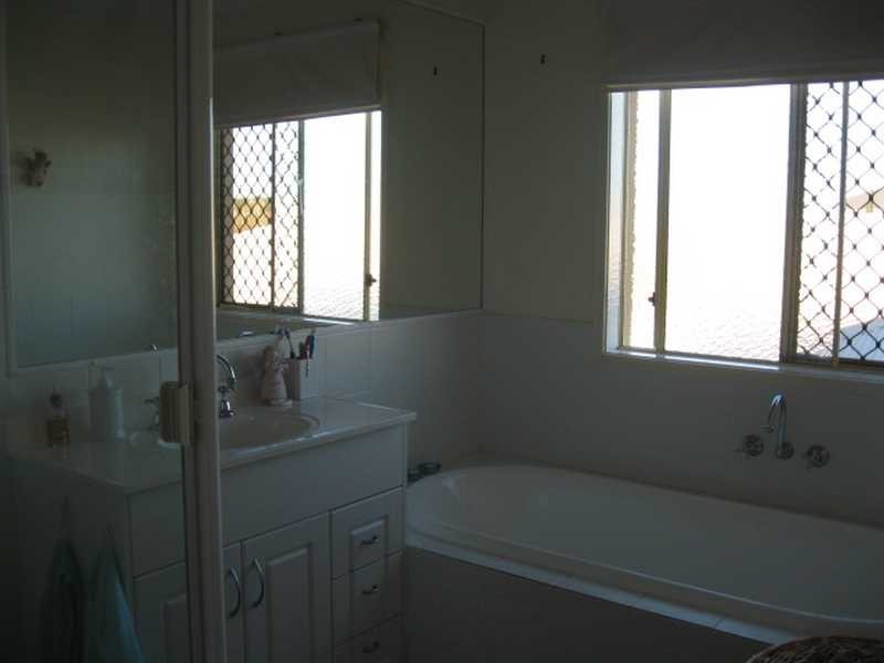 47 Sailfish Drive, Mountain Creek QLD 4557