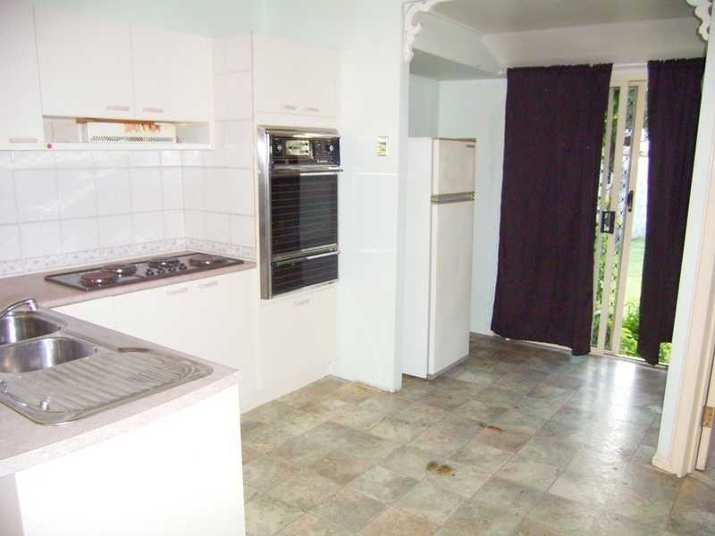 Unit 2/50 Bungama Street, Maroochydore QLD 4558