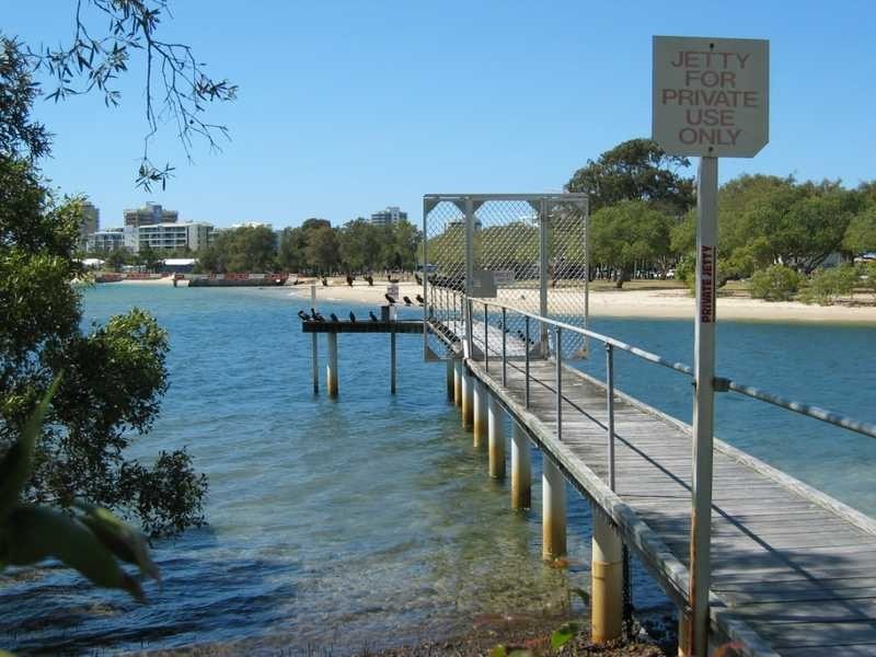 Unit 3/2 Duporth Avenue, Maroochydore QLD 4558