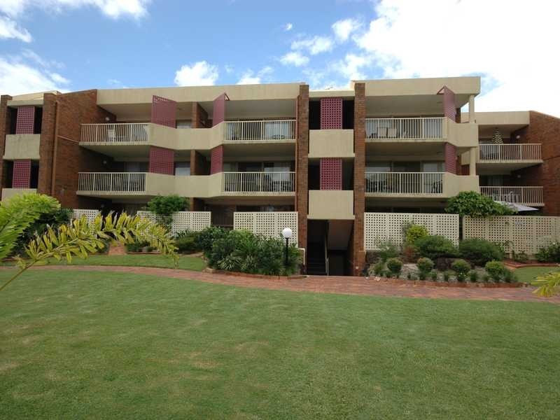 Unit 3/29 Edward Street, Alexandra Headland QLD 4572
