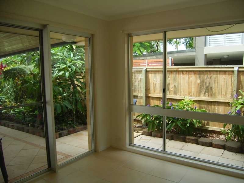 21 Barellan Ave, Buddina QLD 4575