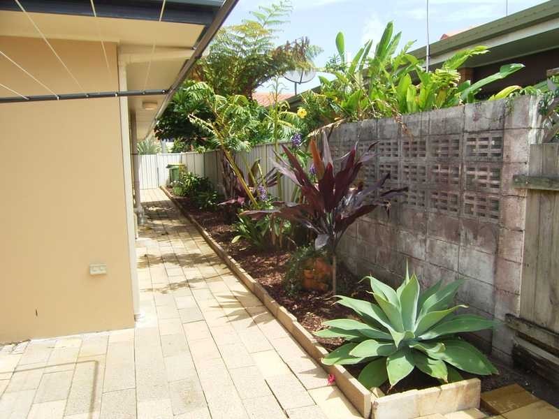 21 Barellan Ave, Buddina QLD 4575