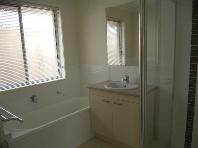 53 Frogmouth Circuit, Mountain Creek QLD 4557