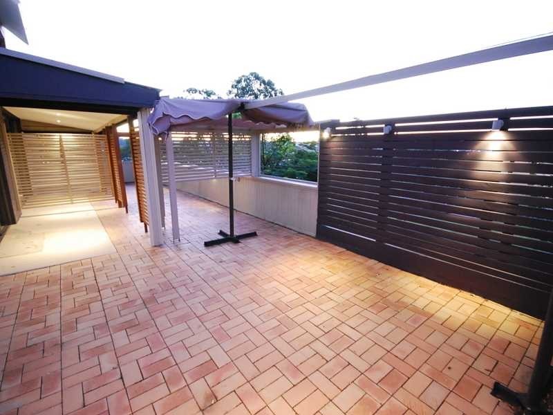 Unit 1/72 Tantula Road West, Alexandra Headland QLD 4572