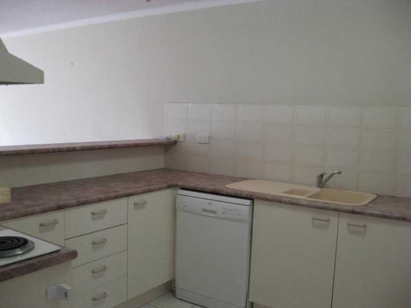 Unit 5/24-26 Tarcoola Avenue, Mooloolaba QLD 4557