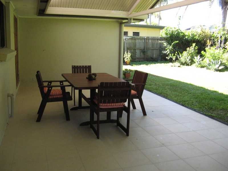 53 Oomoo St, Buddina QLD 4575