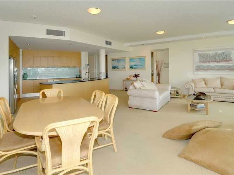 Unit 11/82 River Esplanade, Mooloolaba QLD 4557