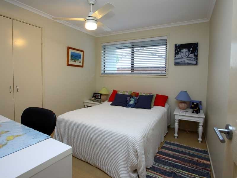 18 Oomoo St, Buddina QLD 4575