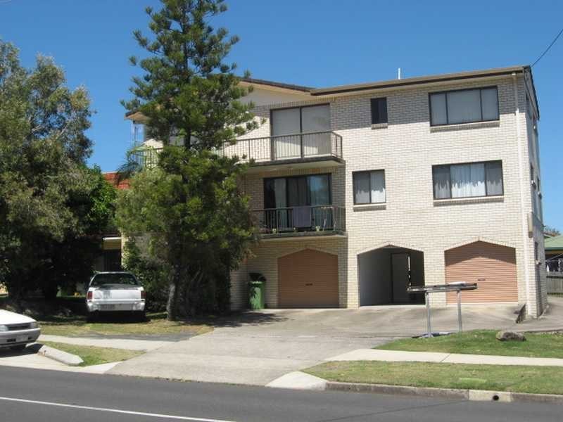 Unit 2/39 Goonawarra Drive, Mooloolaba QLD 4557