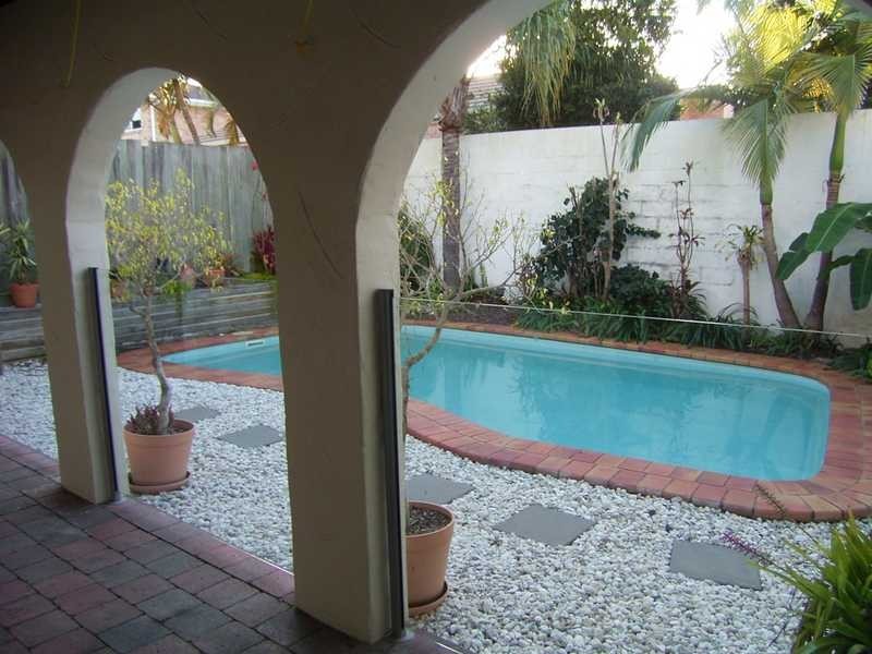 104 Goonawarra Dr (Cnr Palm Dr), Mooloolaba QLD 4557