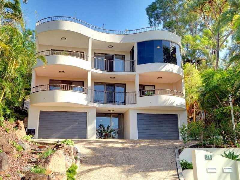 2/33 Yakola Parade, Alexandra Headland QLD 4572