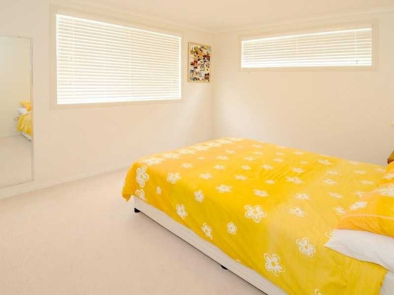 2/33 Yakola Parade, Alexandra Headland QLD 4572