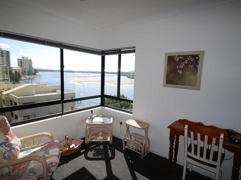 Unit 5/8 Wharf Street, Maroochydore QLD 4558