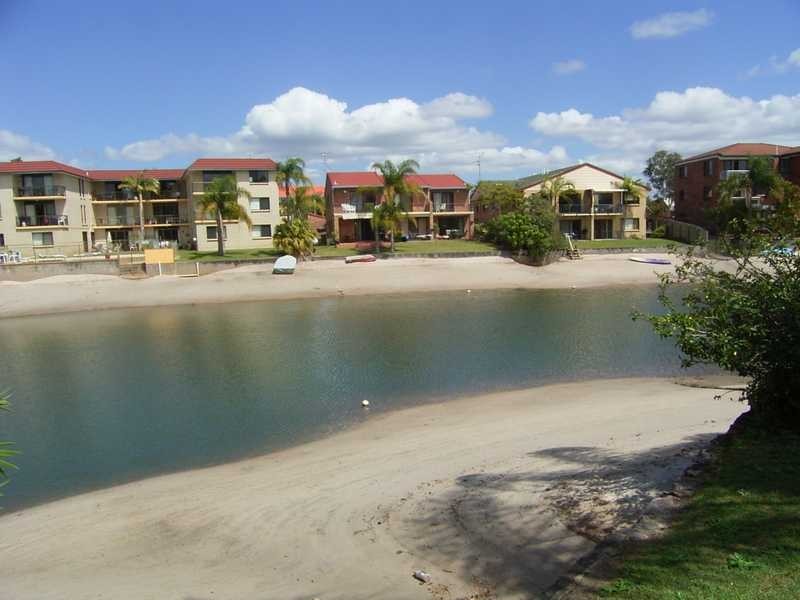 Unit 3/5 Kyamba Court, Mooloolaba QLD 4557