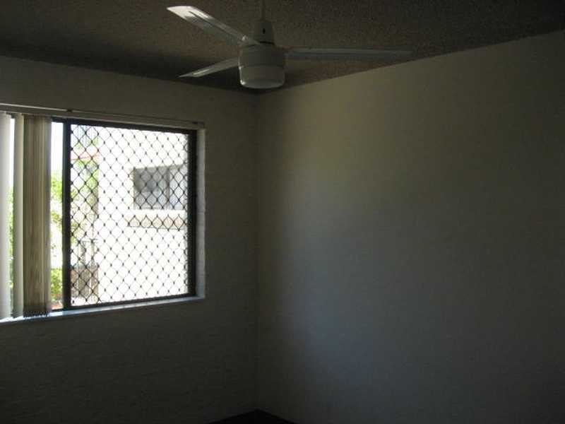 Unit 3/83 Buderim Avenue, Mooloolaba QLD 4557