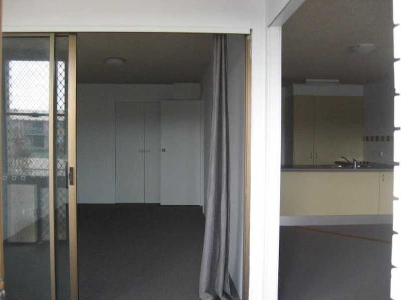 Unit 2/11 Pangarinda Place, Mooloolaba QLD 4557