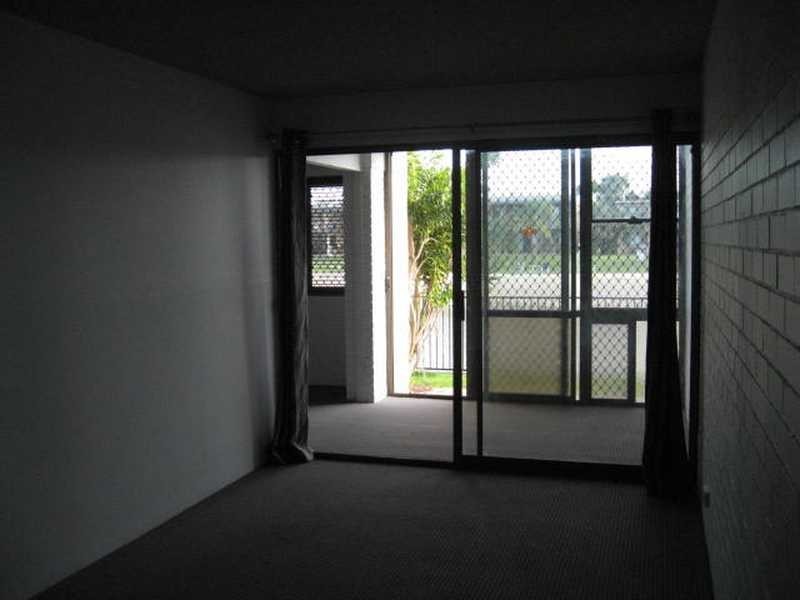 Unit 2/11 Pangarinda Place, Mooloolaba QLD 4557