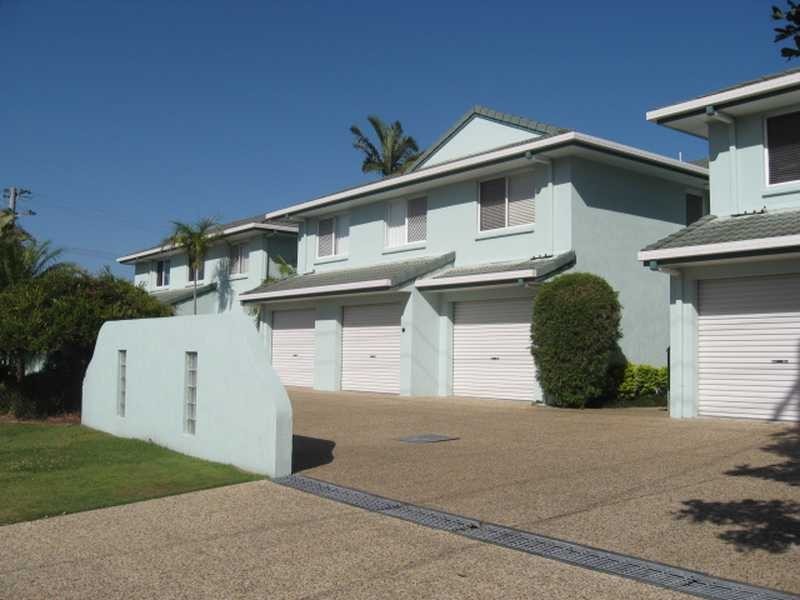 Unit 4/24 Tarcoola Avenue, Mooloolaba QLD 4557