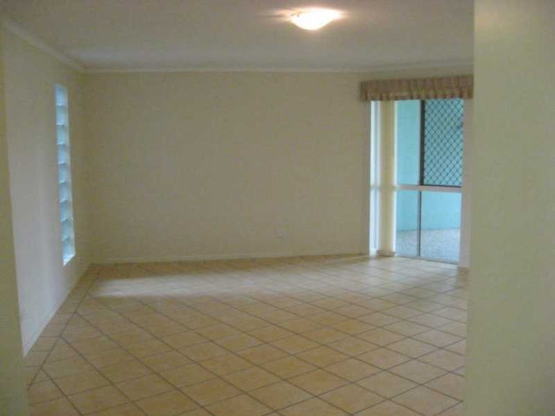 Unit 4/24 Tarcoola Avenue, Mooloolaba QLD 4557