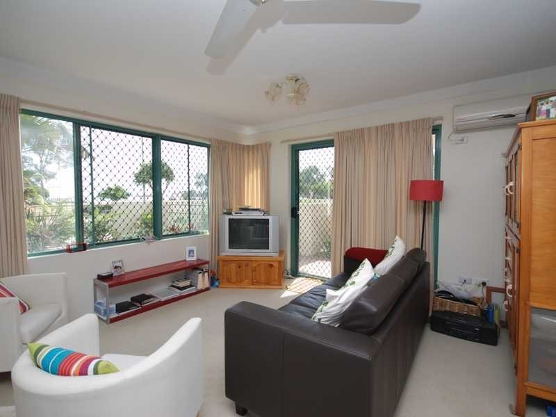 Unit 1/43 The Esplanade, Cotton Tree QLD 4558