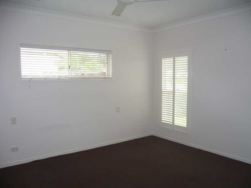 26 Sauger Crt, Mountain Creek QLD 4557