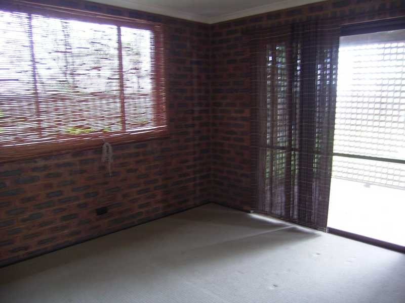 3 Saleng Cres, Warana QLD 4575