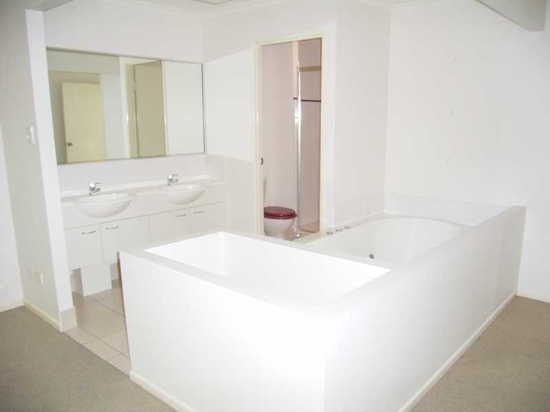 Unit 72/1 Poinsettia Court, Mooloolaba QLD 4557