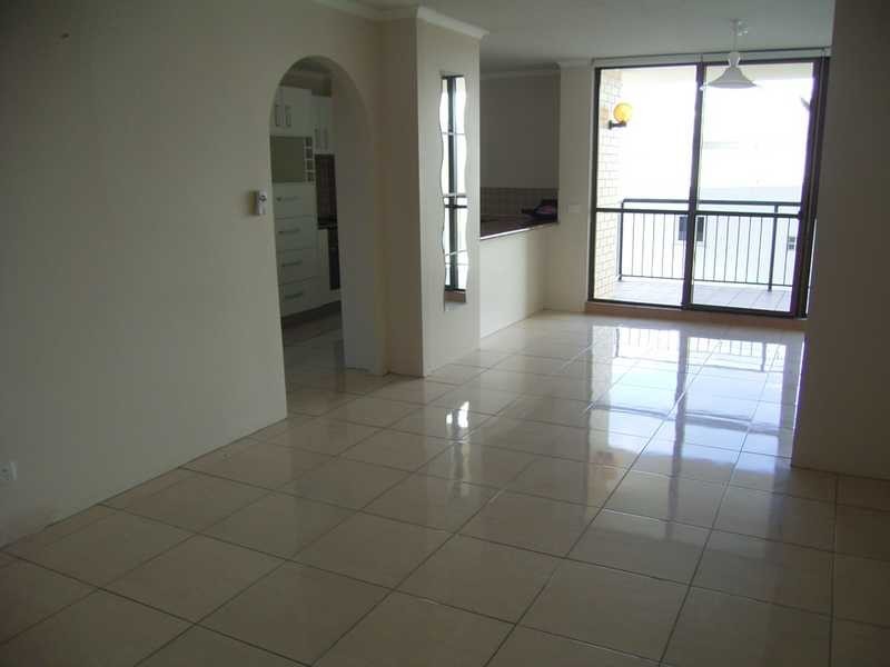 Unit 42/150 Duporth Avenue, Maroochydore QLD 4558