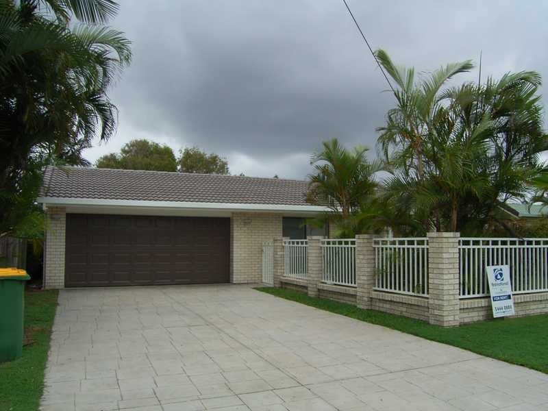 84 Oceanic Drive, Warana QLD 4575