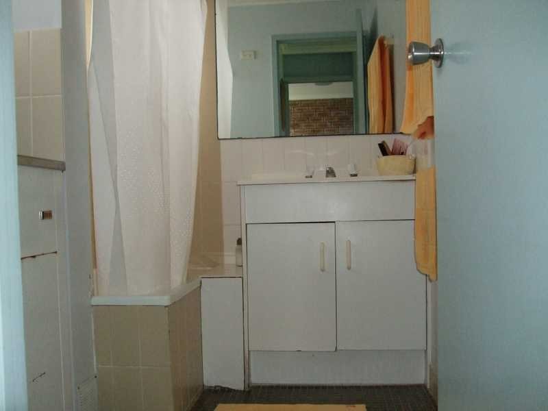 Unit 2/10 Barooga Crescent, Mooloolaba QLD 4557