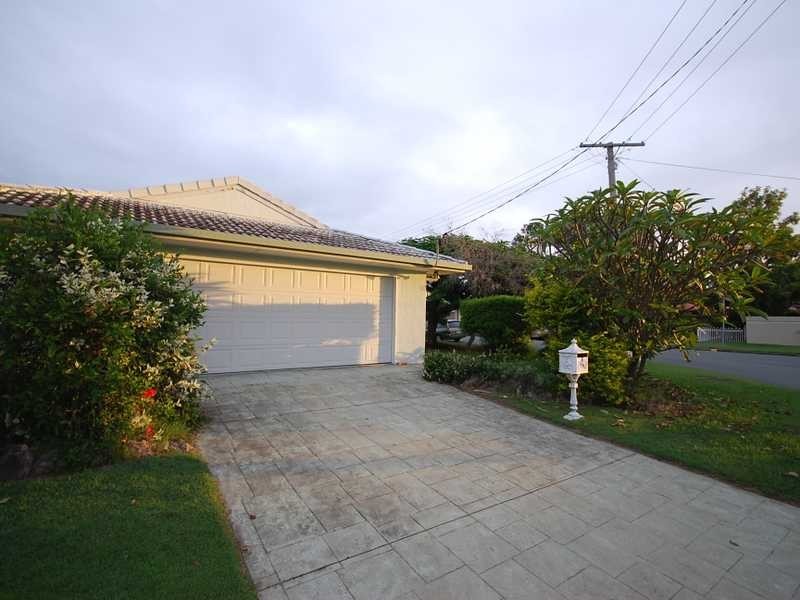 38 Kumbada Court, Minyama QLD 4575