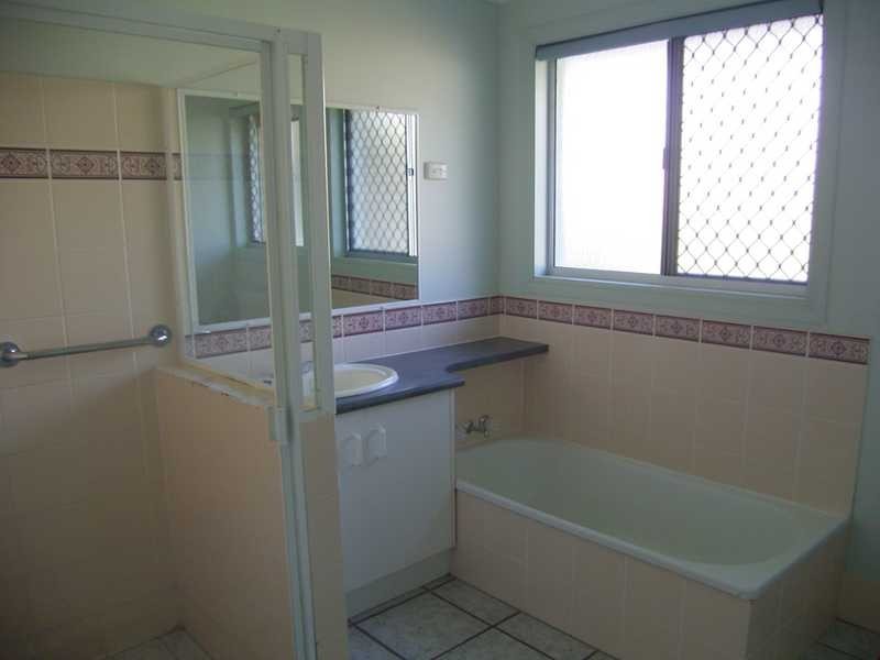 38 Kumbada Court, Minyama QLD 4575