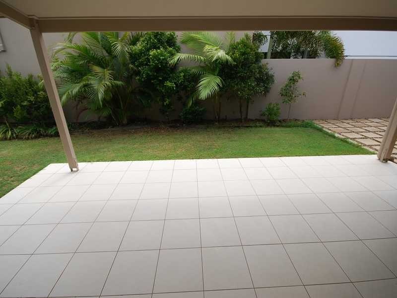 6 St Lucia Crescent, Parrearra QLD 4575