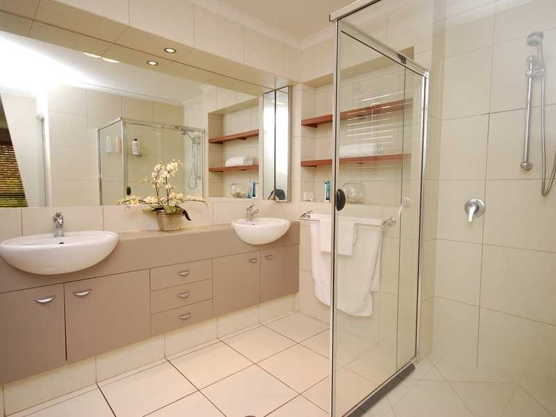 6 St Lucia Crescent, Parrearra QLD 4575