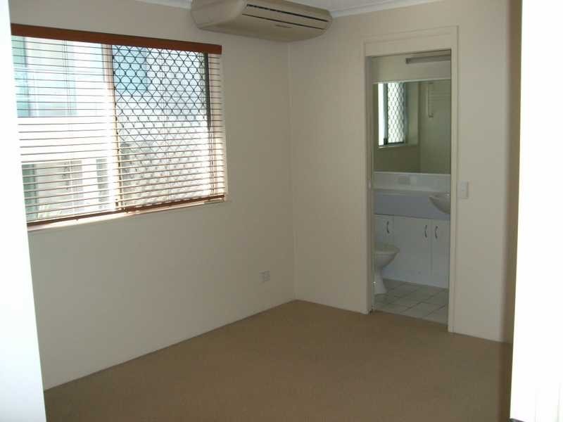 Unit 10/90 River Esplanade, Mooloolaba QLD 4557