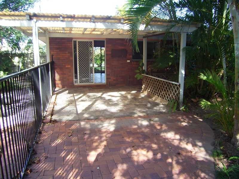 2 Mulgani Street, Warana QLD 4575