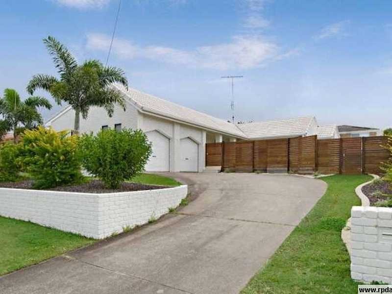 108 Goonawarra Drive, Mooloolaba QLD 4557