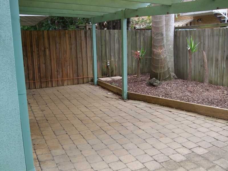 Unit 1/26 Goonawarra Drive, Mooloolaba QLD 4557