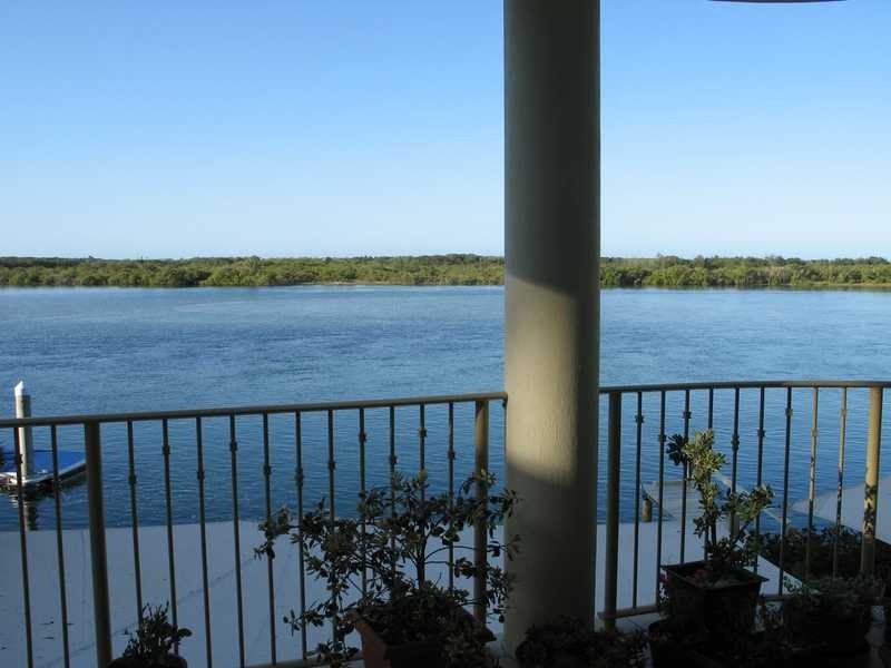 Unit 4/86 Duporth Avenue, Maroochydore QLD 4558