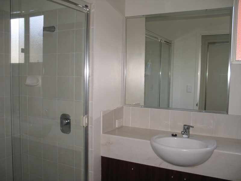 Unit 4/86 Duporth Avenue, Maroochydore QLD 4558