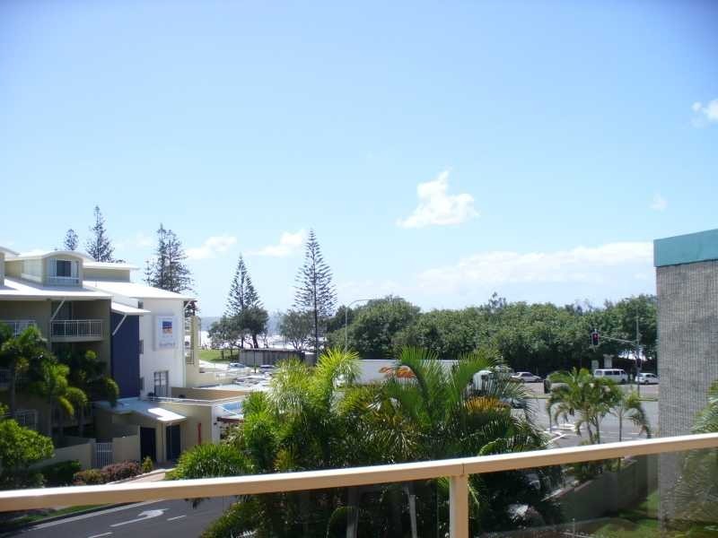 Unit 5/6 Alice Street, Alexandra Headland QLD 4572