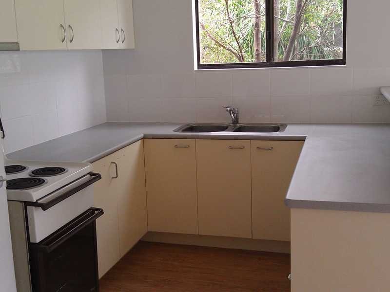 Unit 5/17-19 Goonawarra Drive, Mooloolaba QLD 4557