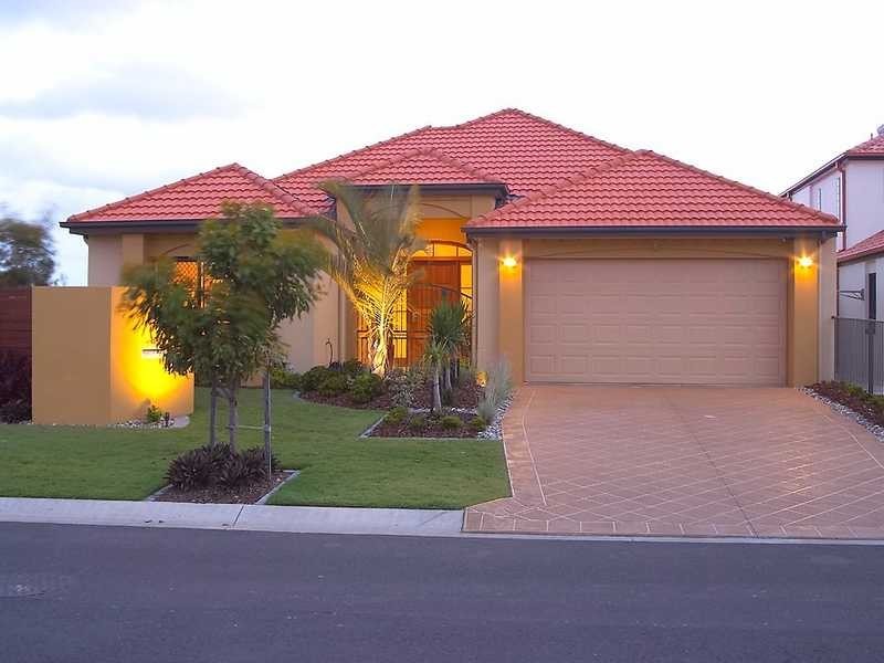 14 Bahamas Circuit, Parrearra QLD 4575