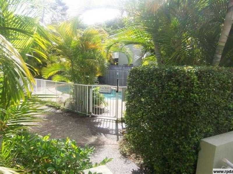 Unit 9/30-32 Memorial Avenue, Cotton Tree QLD 4558