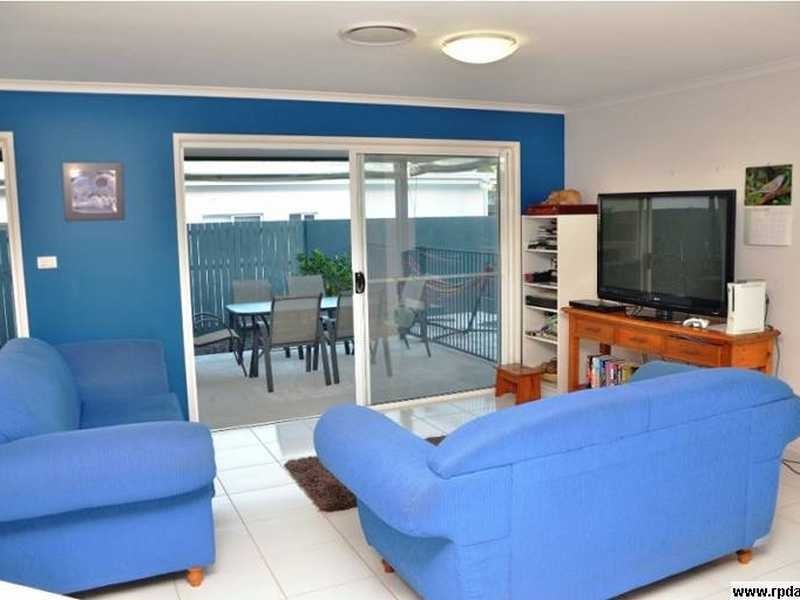 17 White Cedar Drive, Meridan Plains QLD 4551