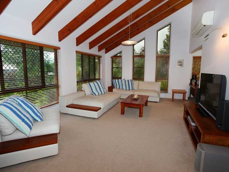 28 Jarrah St, Minyama QLD 4575