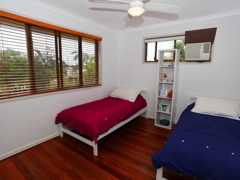 28 Jarrah St, Minyama QLD 4575