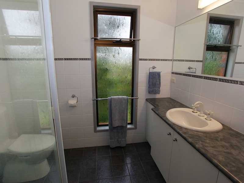 28 Jarrah St, Minyama QLD 4575